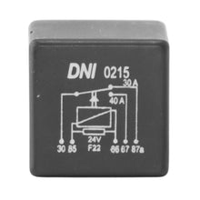 Relé 24V 40-30A, 5 term.
