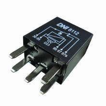 Relé mini aux 12V 30-20A, 5 term. tipo aguja